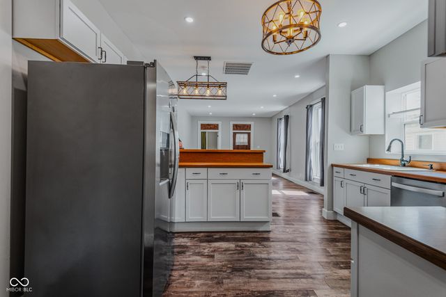 1726 California Street, Columbus, IN 47201