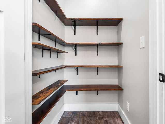 1726 California Street, Columbus, IN 47201