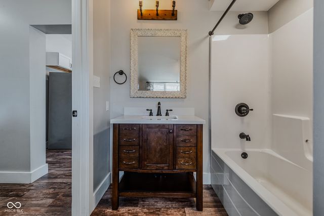 1726 California Street, Columbus, IN 47201