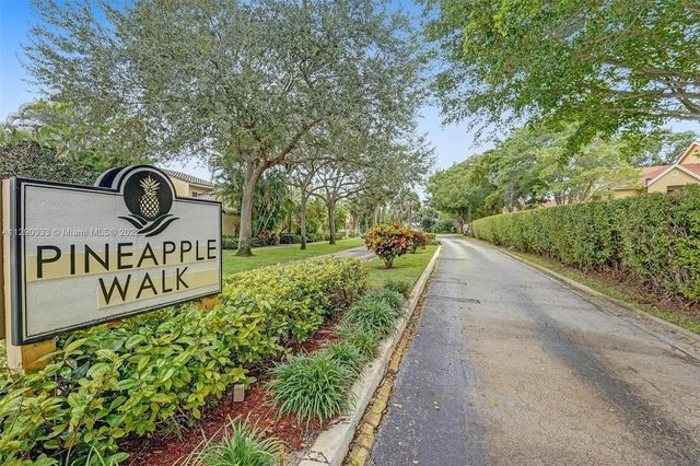 22322 Pineapple Walk Drive, Boca Raton, FL 33433
