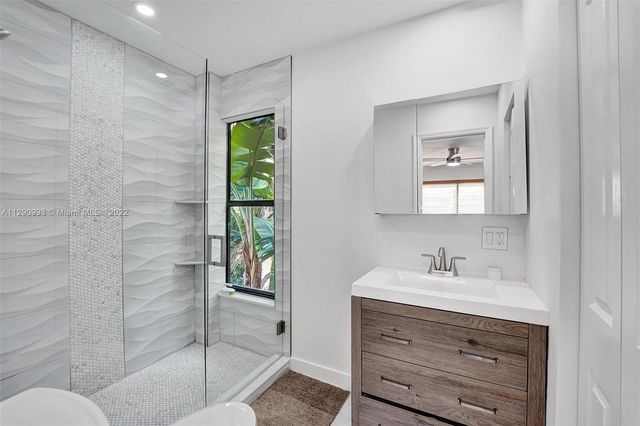 22322 Pineapple Walk Drive, Boca Raton, FL 33433