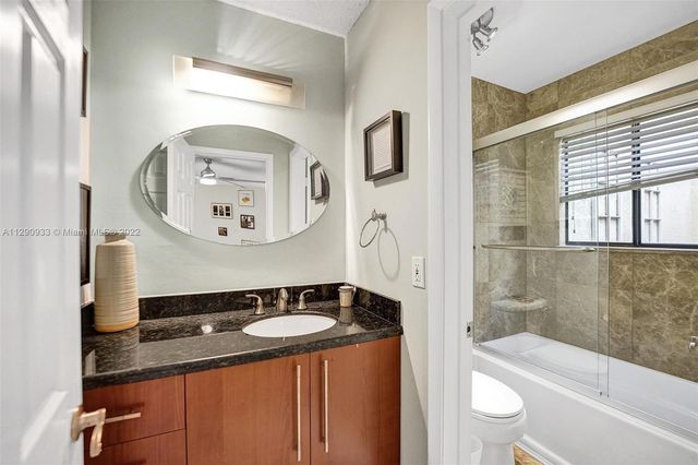 22322 Pineapple Walk Drive, Boca Raton, FL 33433