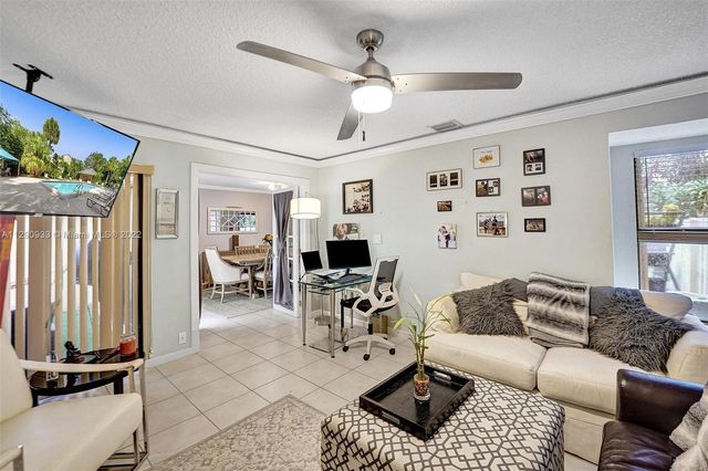 22322 Pineapple Walk Drive, Boca Raton, FL 33433