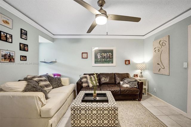 22322 Pineapple Walk Drive, Boca Raton, FL 33433