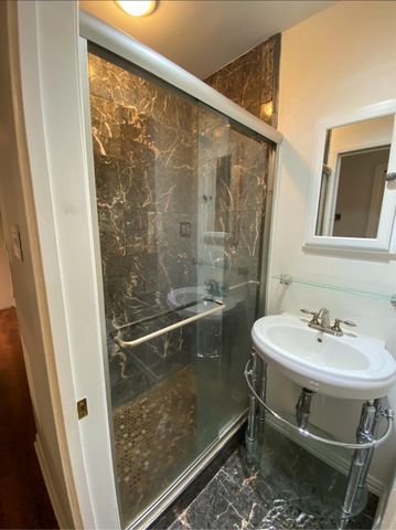 2906 West Ave 4, Austin, TX 78705