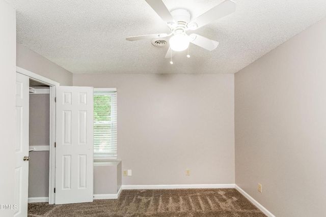 405 Hunters Ridge Drive, Fuquay Varina, NC 27526