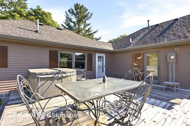 4065 N River Road, Thomas Twp, MI 48623