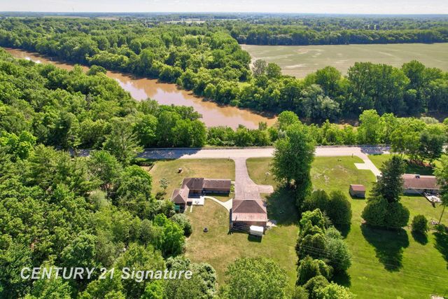 4065 N River Road, Thomas Twp, MI 48623