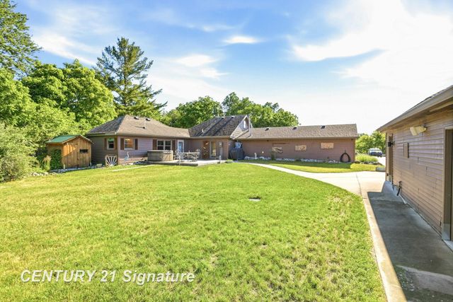 4065 N River Road, Thomas Twp, MI 48623