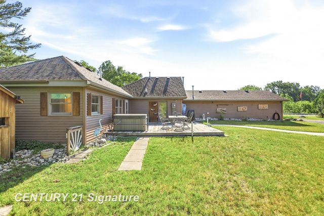 4065 N River Road, Thomas Twp, MI 48623
