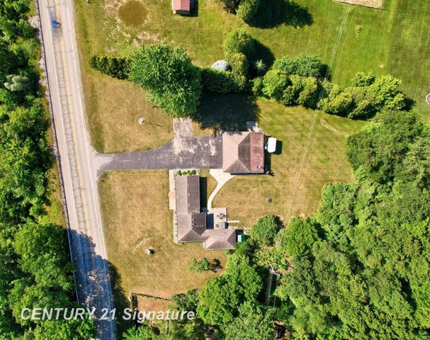 4065 N River Road, Thomas Twp, MI 48623