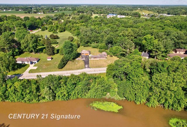 4065 N River Road, Thomas Twp, MI 48623