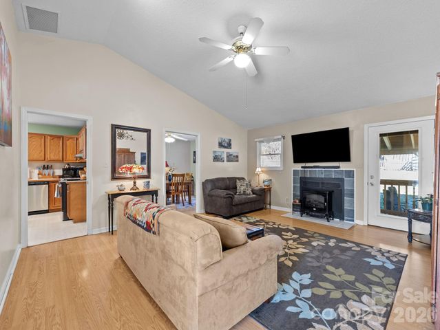 54 Mt Carmel Drive, Asheville, NC 28806