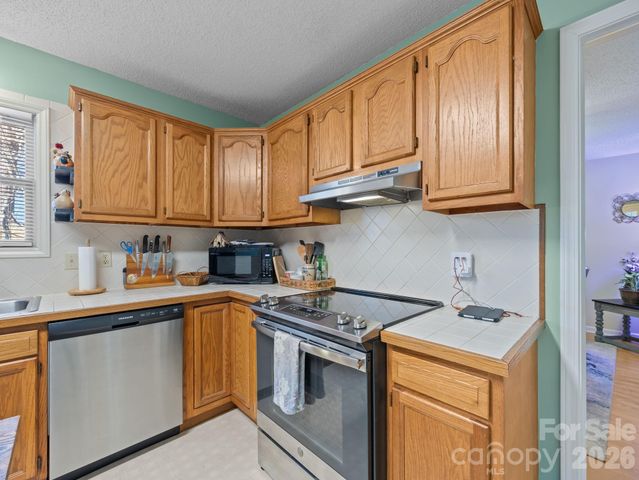 54 Mt Carmel Drive, Asheville, NC 28806