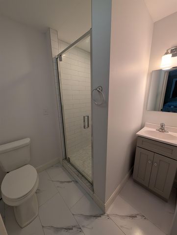 32 Stone Street, Concord, NH 03301