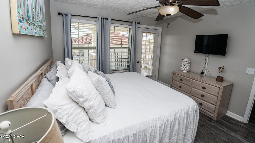 Image 17 of property listing at 17462 Front Beach 56201, Panama City Beach, FL 32413