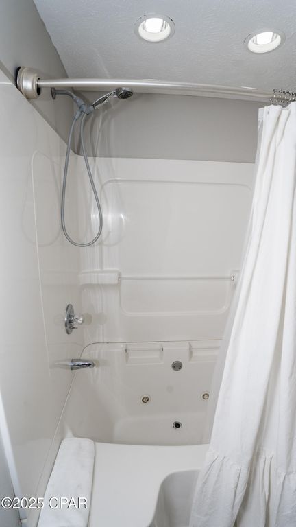 Image 24 of property listing at 17462 Front Beach 56201, Panama City Beach, FL 32413