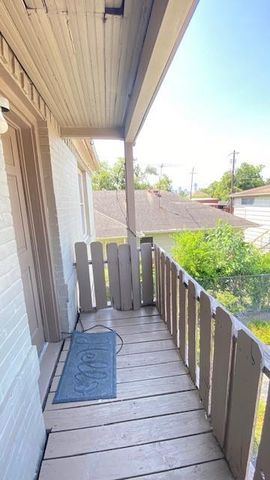 4305 Bell Street 3, Houston, TX 77023