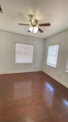 4305 Bell Street 3, Houston, TX 77023