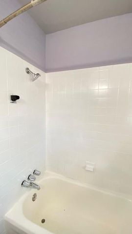 4305 Bell Street 3, Houston, TX 77023
