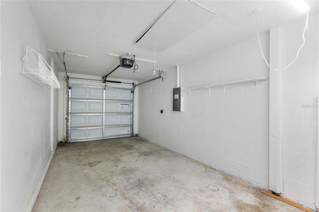 8221 AUTUMN OAK AVENUE, Port Richey, FL 34668