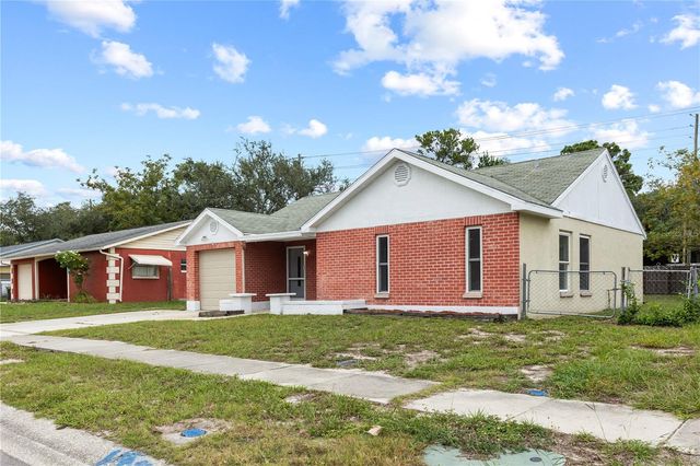 8221 AUTUMN OAK AVENUE, Port Richey, FL 34668