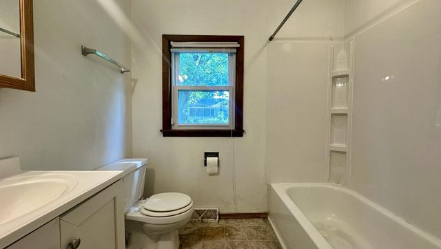 6281 Old Porter Road, Portage, IN 46368