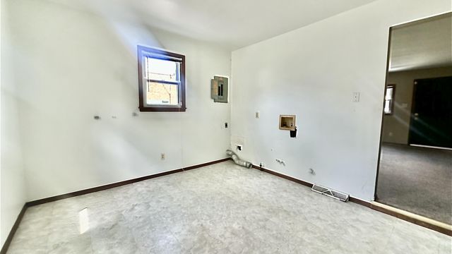 6281 Old Porter Road, Portage, IN 46368