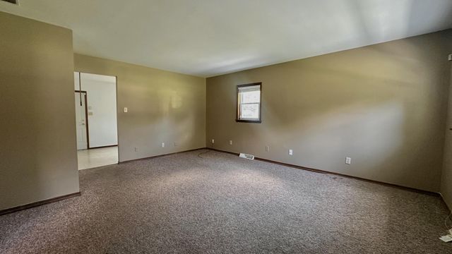 6281 Old Porter Road, Portage, IN 46368