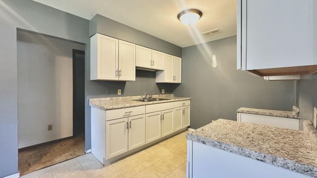 6281 Old Porter Road, Portage, IN 46368