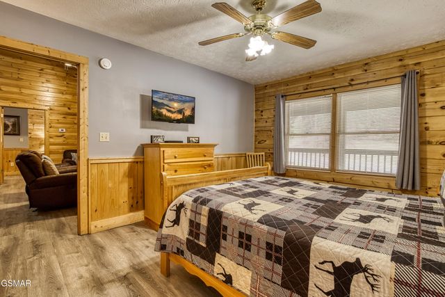 669 Eagles Boulevard Way, Pigeon Forge, TN 37863