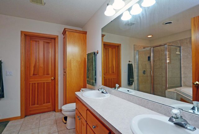 1470 N Mary Street N, Maplewood, MN 55119