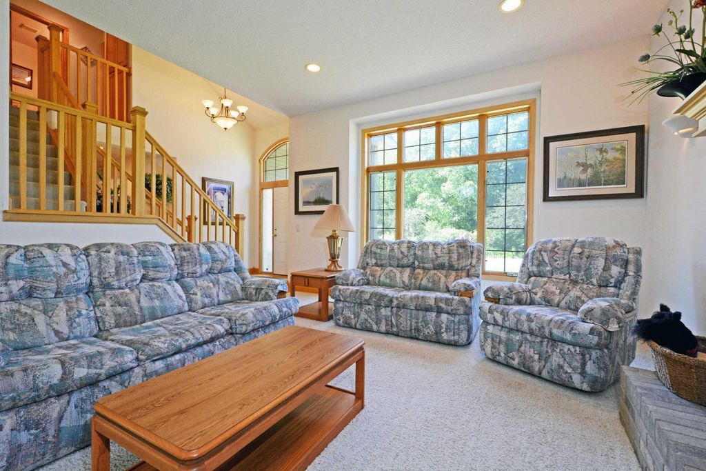 1470 N Mary Street N, Maplewood, MN 55119 — photo 4