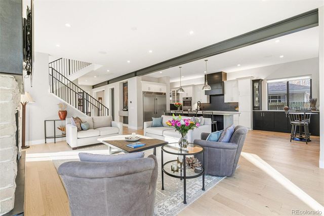 1110 S Saint Paul Street, Denver, CO 80210