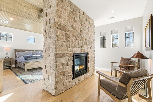 1110 S Saint Paul Street, Denver, CO 80210