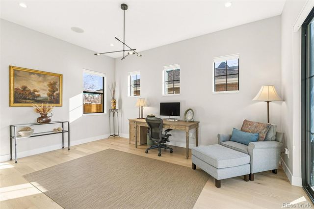 1110 S Saint Paul Street, Denver, CO 80210