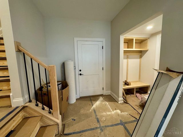 7412 Orchard Street, Columbia Twp, OH 45227