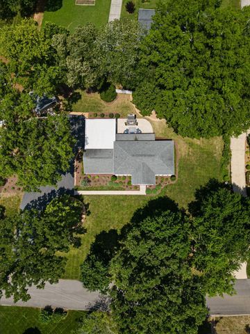 2235 Harris Circle, NW, Cleveland, TN 37311