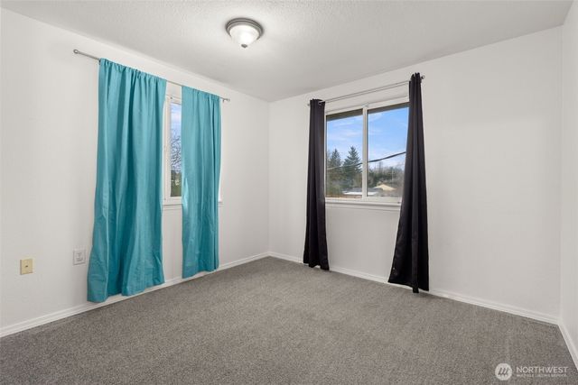 1769 SE Crawford Road, Port Orchard, WA 98366