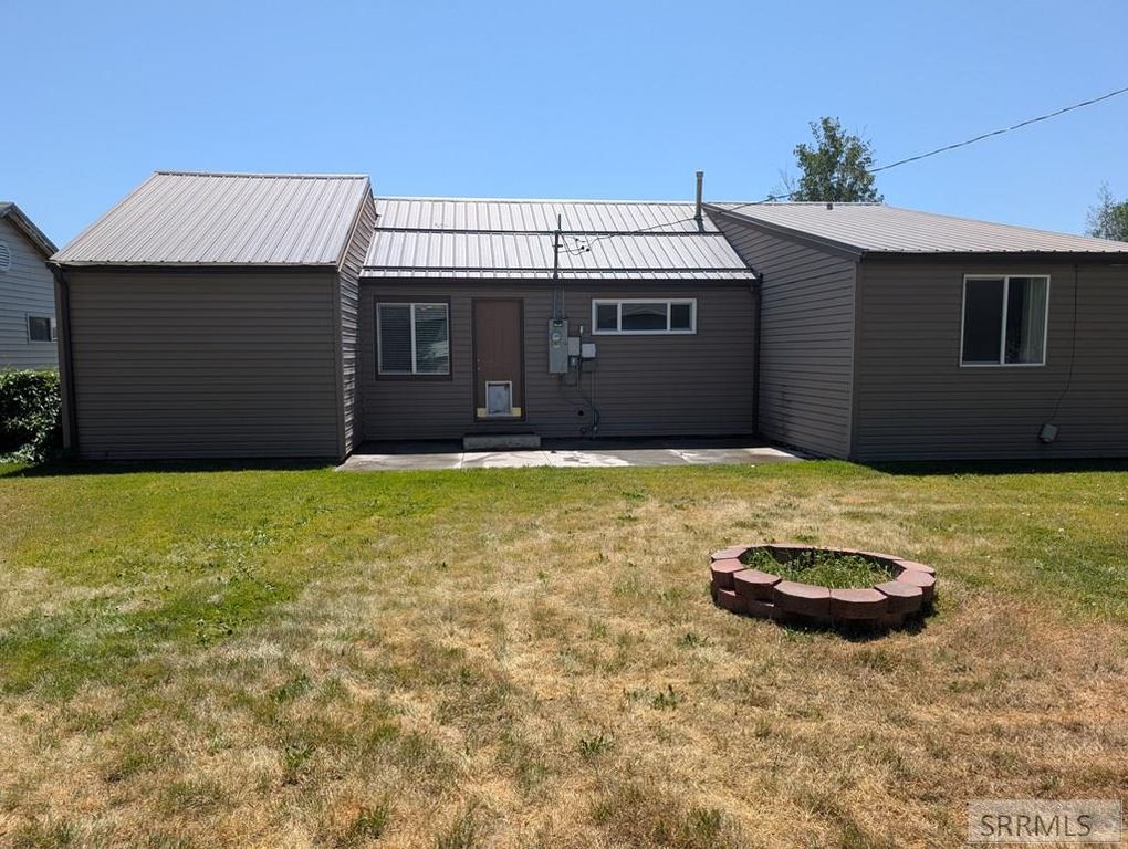 Image 15 of property listing at 1185 15 E, Idaho Falls, ID 83404