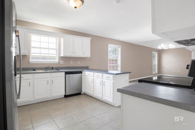 7665 Avery Lane, Daphne, AL 36526