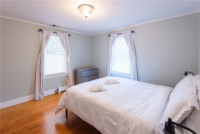 393 Aquidneck Avenue, Middletown, RI 02842