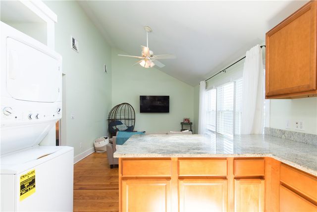 393 Aquidneck Avenue, Middletown, RI 02842