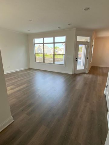 5647 Embassy Drive, Hilliard, OH 43026