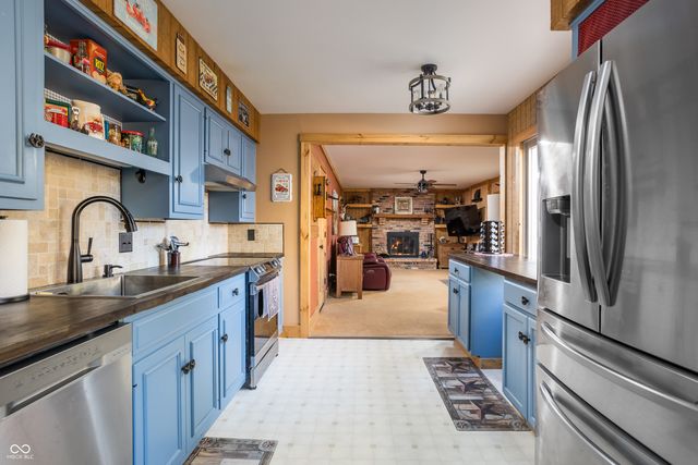 6602 English Drive, Avon, IN 46123