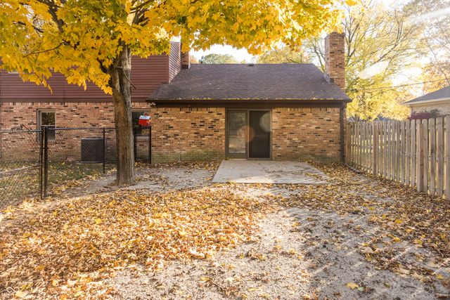 6602 English Drive, Avon, IN 46123