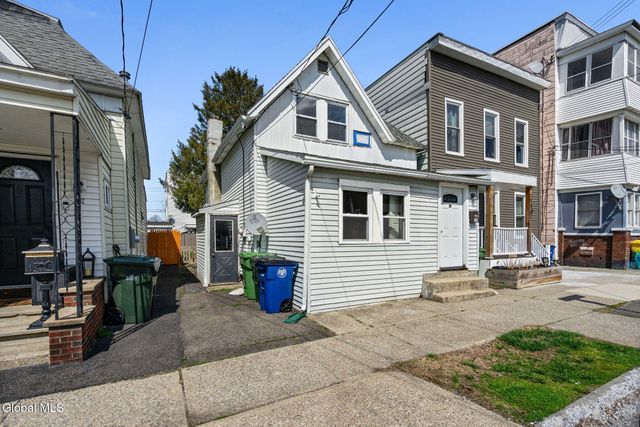 115 Breslin Avenue, Cohoes, NY 12047