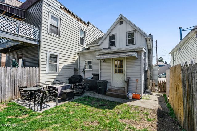 115 Breslin Avenue, Cohoes, NY 12047