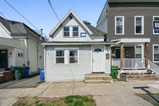 115 Breslin Avenue, Cohoes, NY 12047