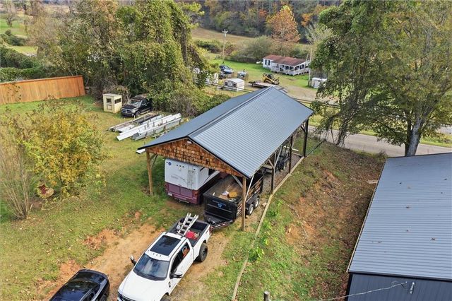 34 Bodie Road, Talking Rock, GA 30175